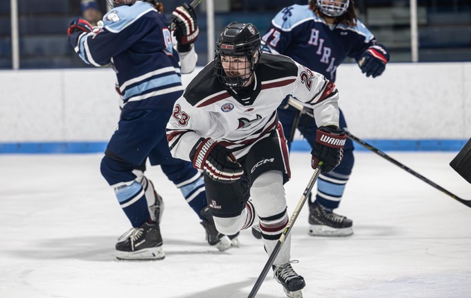 Lucas De la Salle Earns MASCAC Player and Rookie of the Week Honors