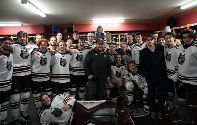 Men&rsquo;s Ice Hockey Closes Out Season on 10-Game Win Streak With Senior Day Victory Over Rams