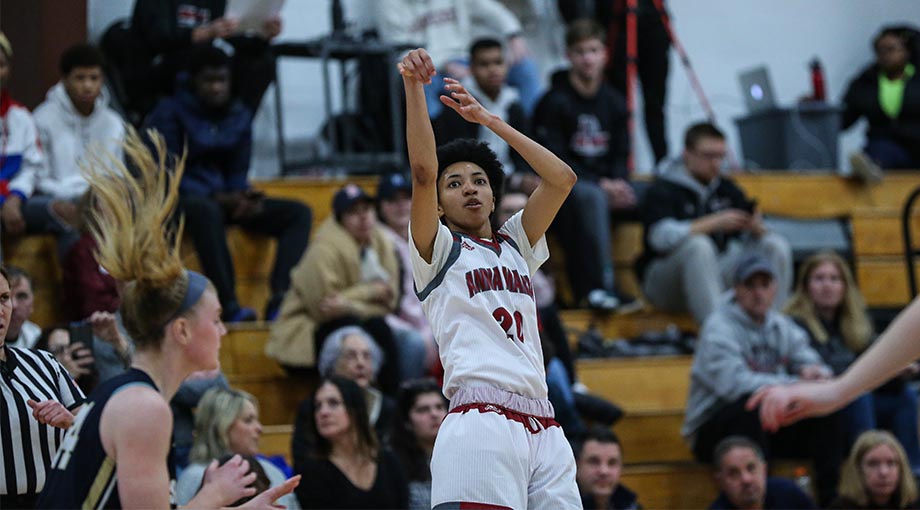 Anna Maria Edged In Overtime Battle Against Johnson & Wales, 77-70