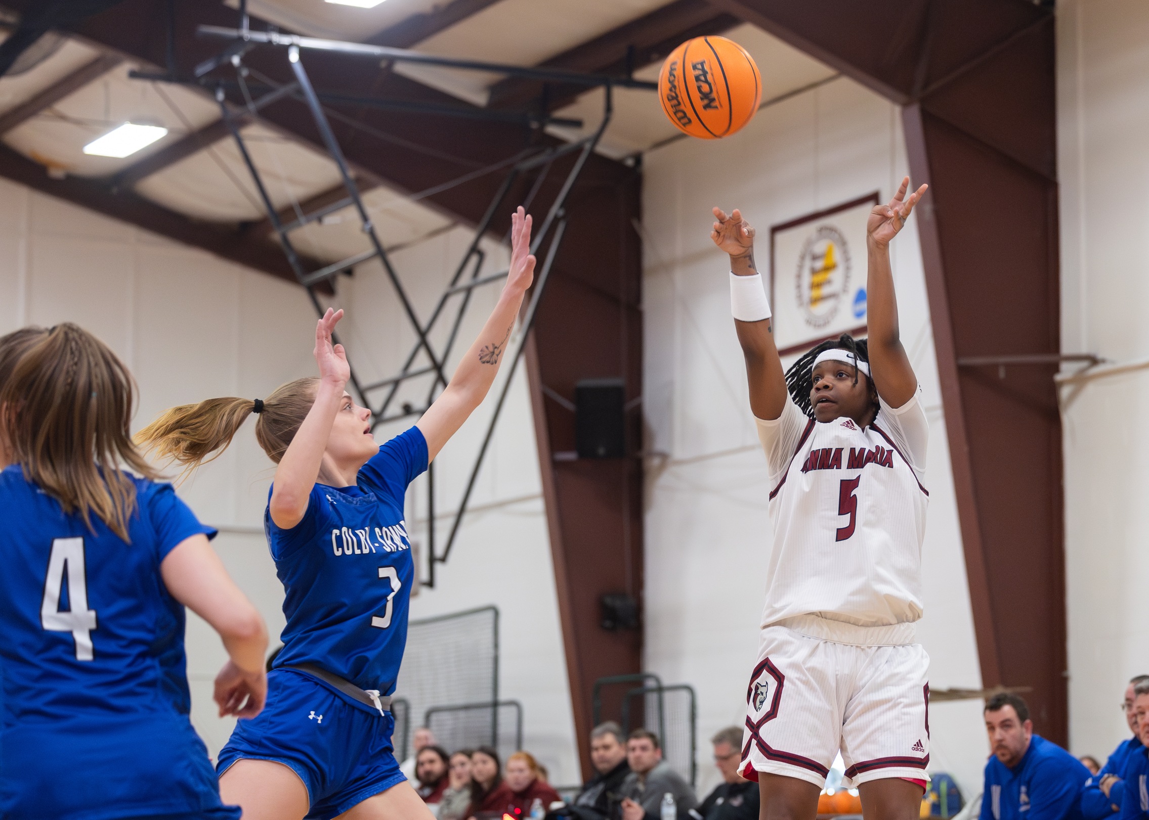 WOMEN&rsquo;S BASKETBALL CLOSES OUT SEASON WITH CONFERENCE WIN OVER SAINTS